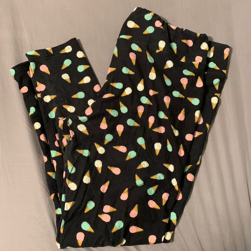 Lularoe Tall/Curvy Leggings. Ice Cream Cone design. Excellent condition.